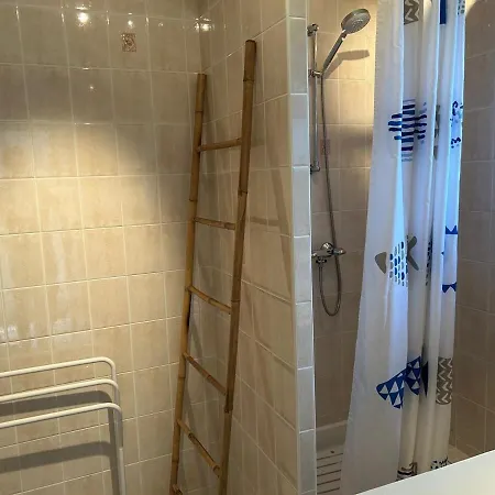 Pereire A Pied Apartment