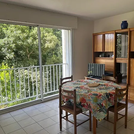 Appartement Pereire A Pied