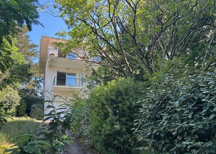 Appartement Pereire A Pied